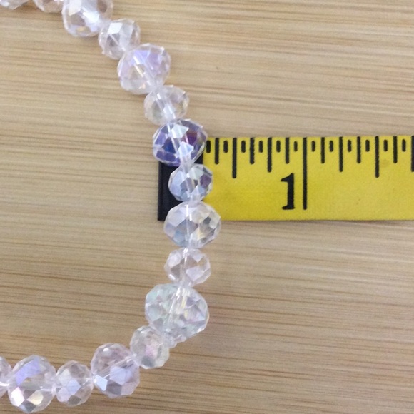 Iridescent Beaded Bracelet NWOT * - Picture 2 of 3